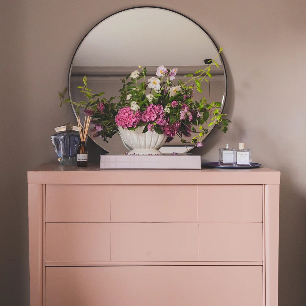 Mrs. Bouquet - Image 2